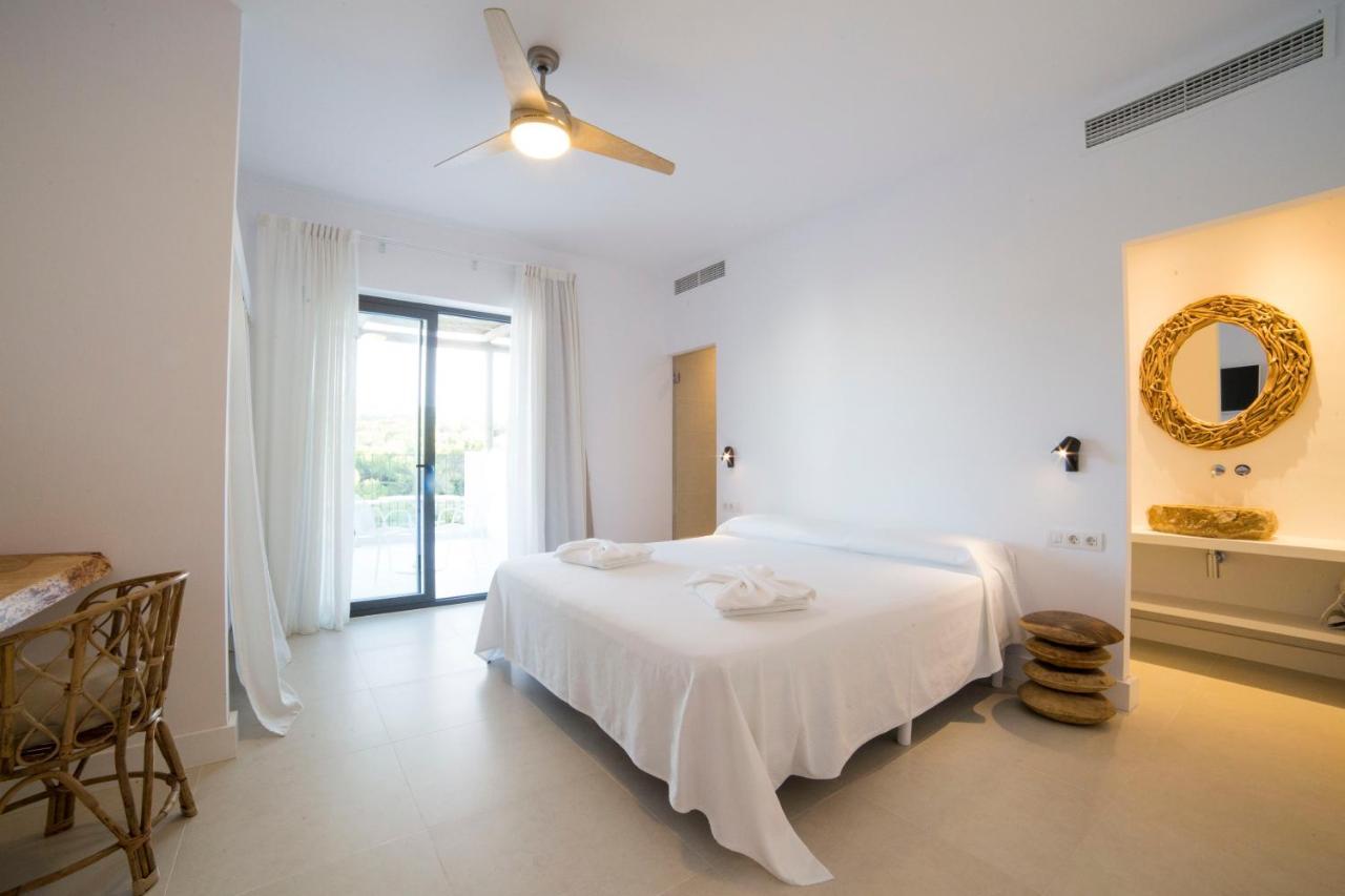 Sa Cala Suites Es Caló de Sant Agustí Esterno foto