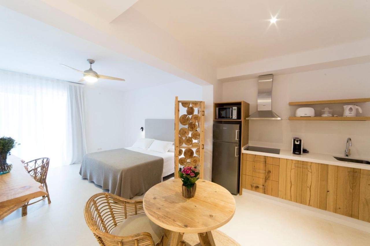 Sa Cala Suites Es Caló de Sant Agustí Esterno foto