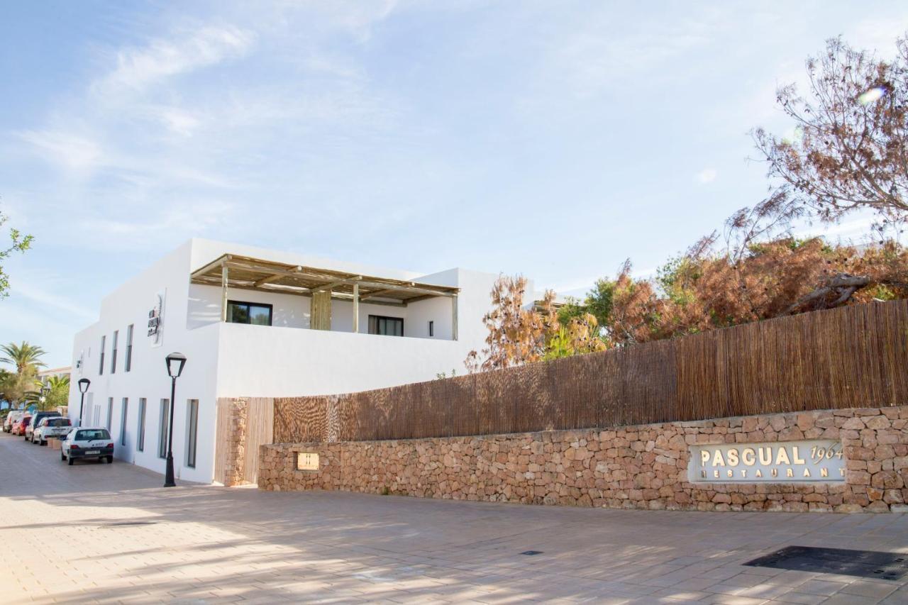 Sa Cala Suites Es Caló de Sant Agustí Esterno foto